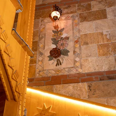Hotel The Astra *