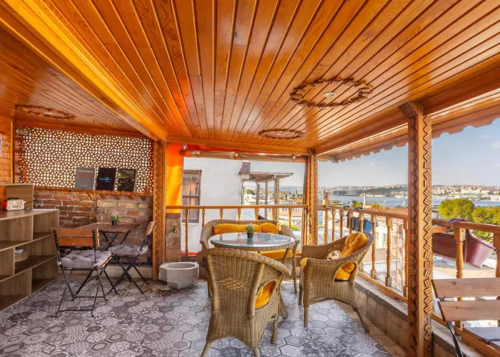 The Astra Ξενοδοχείο *